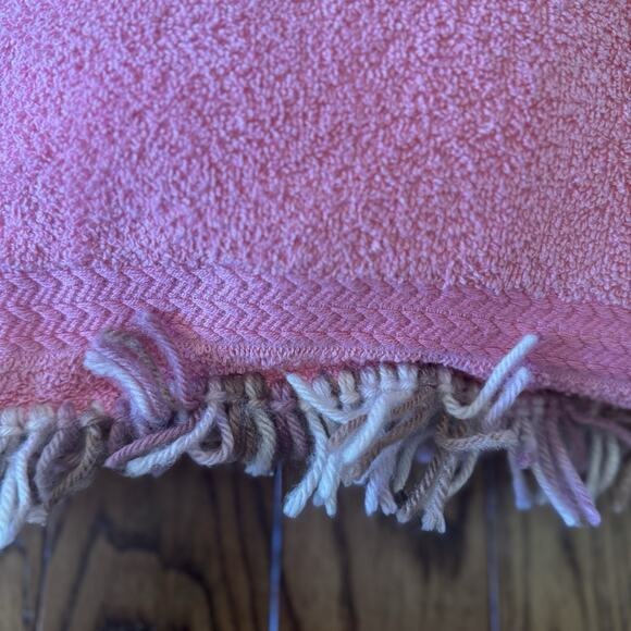 VTG Mushroom Shag Throw Pillow Latch Hook Pink Towel Back Pink Floral Handmade - Picture 8 of 11